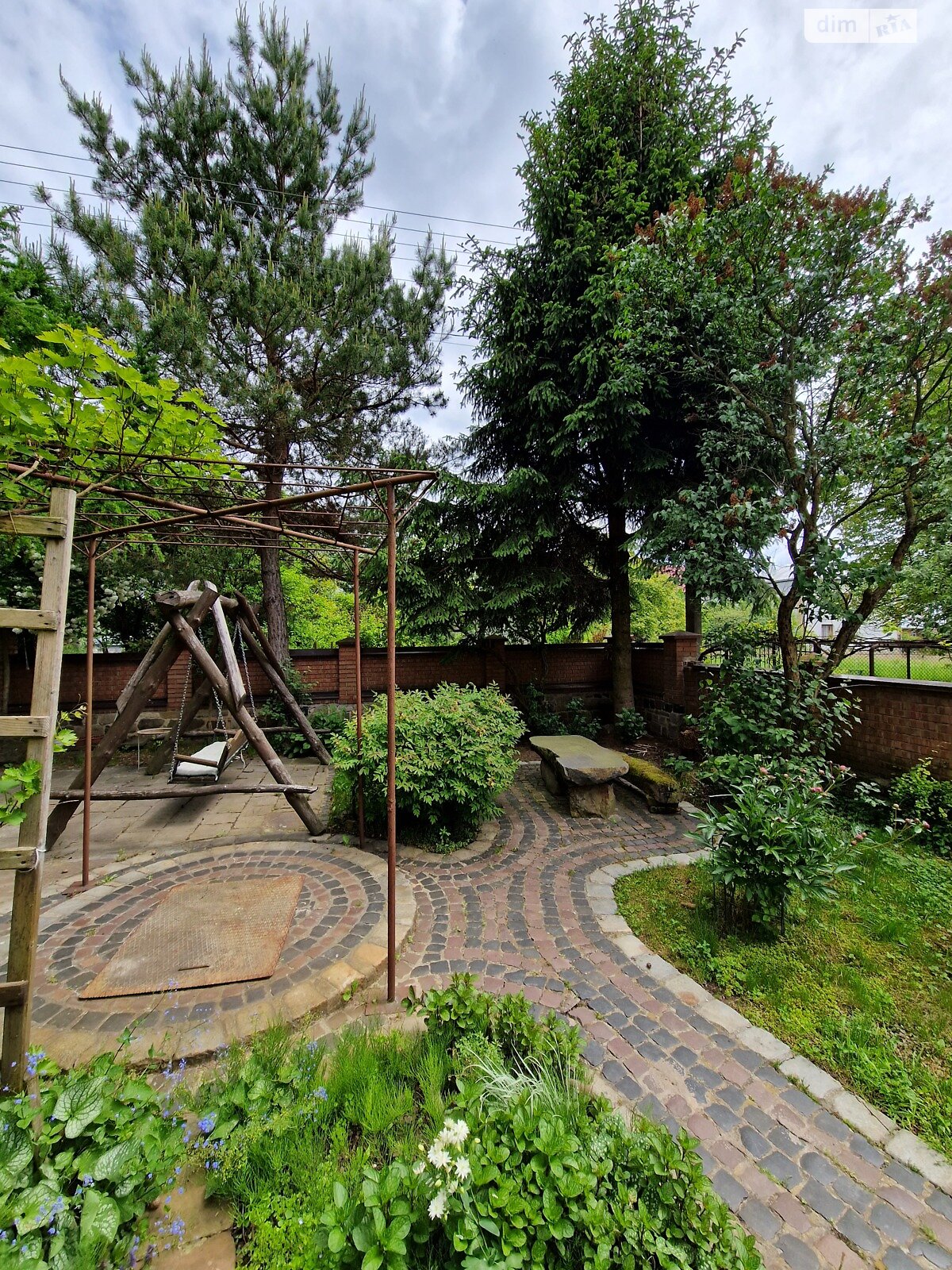 двоповерховий будинок з гаражем, 189 кв. м, цегла. Продаж у Запитові фото 1 двоповерховий будинок з гаражем, 189 кв. м, цегла. Продаж у Запитові фото 1