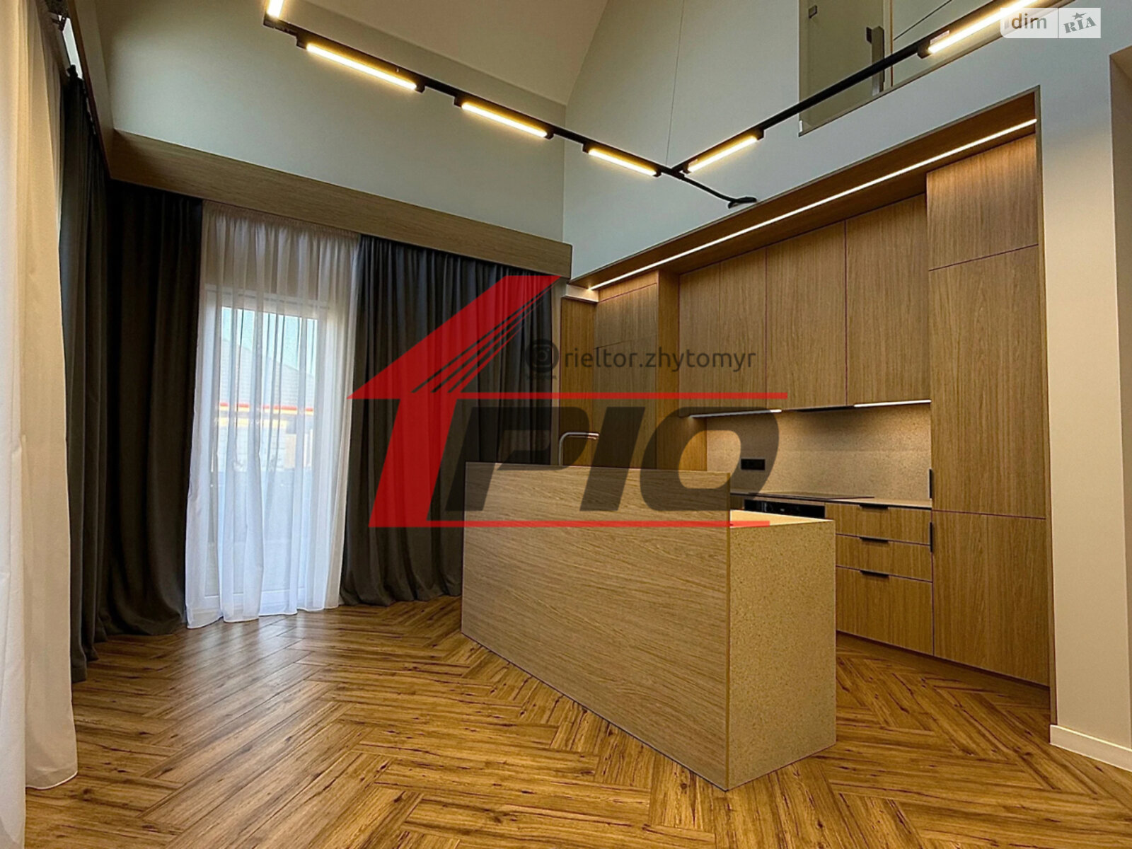 двухэтажный дом, 160 кв. м, каркасно-щитовой. Продажа в Заречанах фото 1