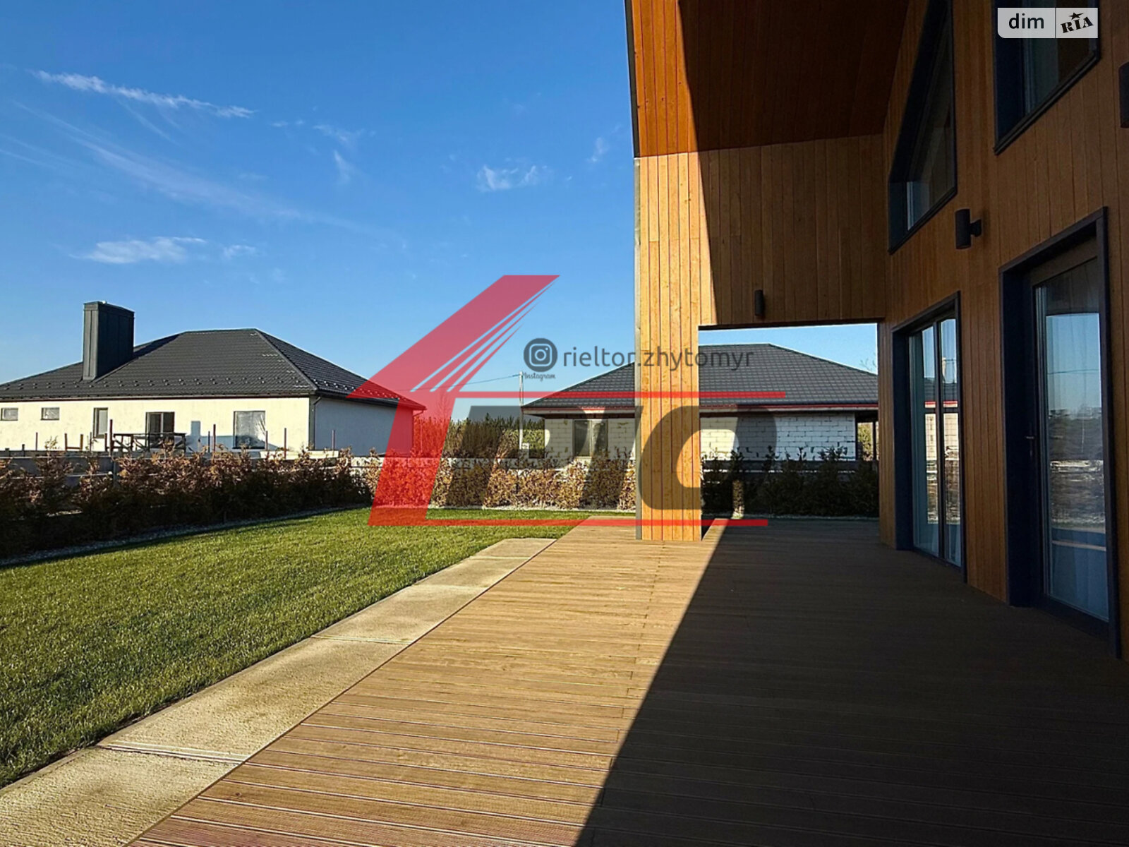 двухэтажный дом, 160 кв. м, каркасно-щитовой. Продажа в Заречанах фото 1