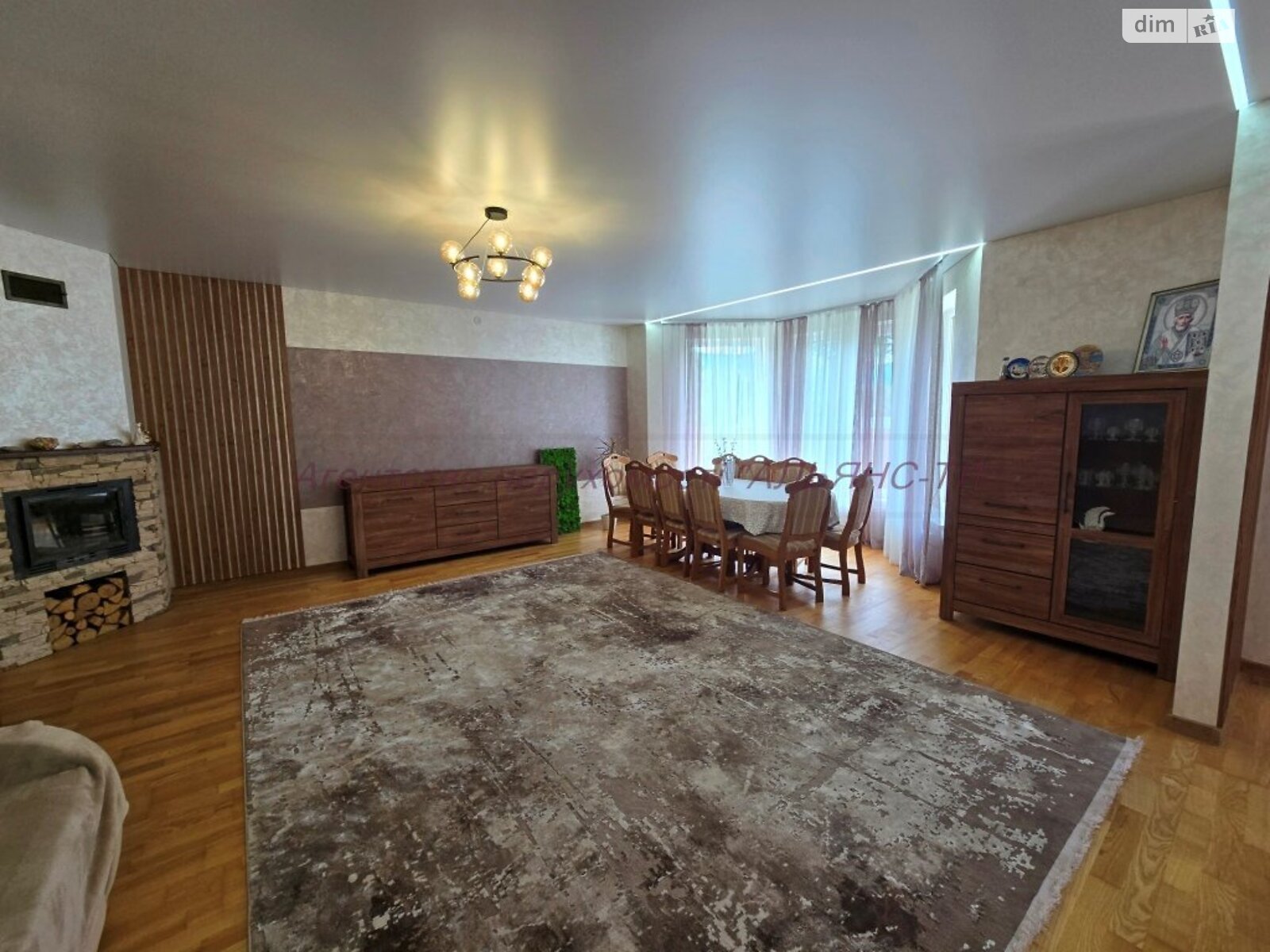 двухэтажный дом с гаражом, 266 кв. м, кирпич. Продажа в Заречове фото 1 двухэтажный дом с гаражом, 266 кв. м, кирпич. Продажа в Заречове фото 1