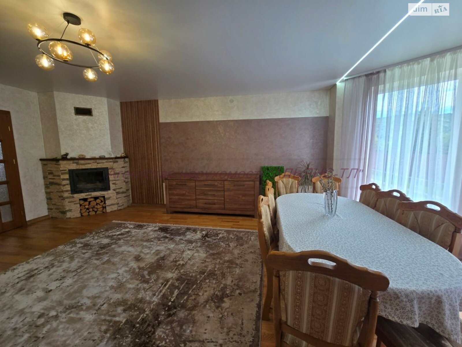 двухэтажный дом с гаражом, 266 кв. м, кирпич. Продажа в Заречове фото 1 двухэтажный дом с гаражом, 266 кв. м, кирпич. Продажа в Заречове фото 1