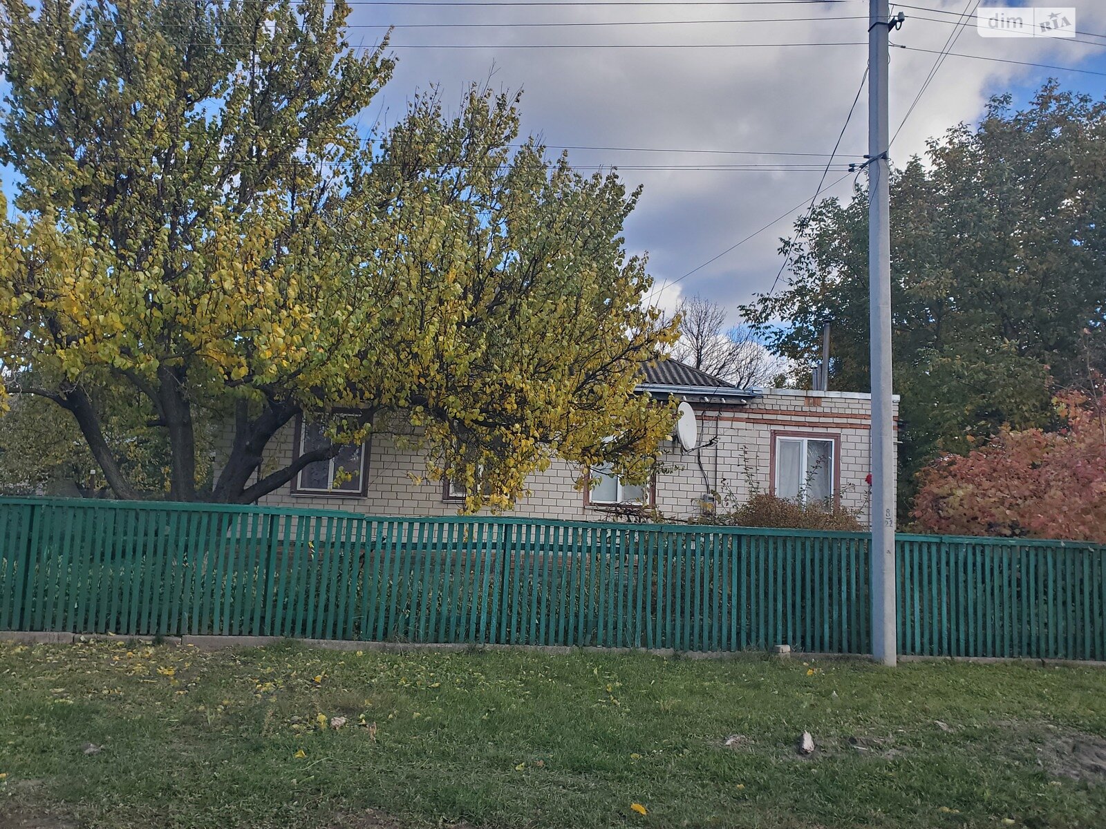 одноэтажный дом с гаражом, 115 кв. м, кирпич. Продажа в Зариге фото 1 одноэтажный дом с гаражом, 115 кв. м, кирпич. Продажа в Зариге фото 1