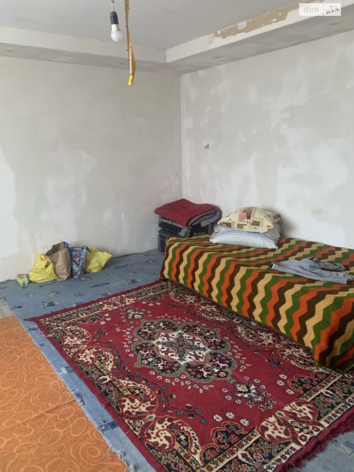 одноэтажный дом, 50 кв. м, глинобитный. Продажа в Зарудье фото 1 одноэтажный дом, 50 кв. м, глинобитный. Продажа в Зарудье фото 1