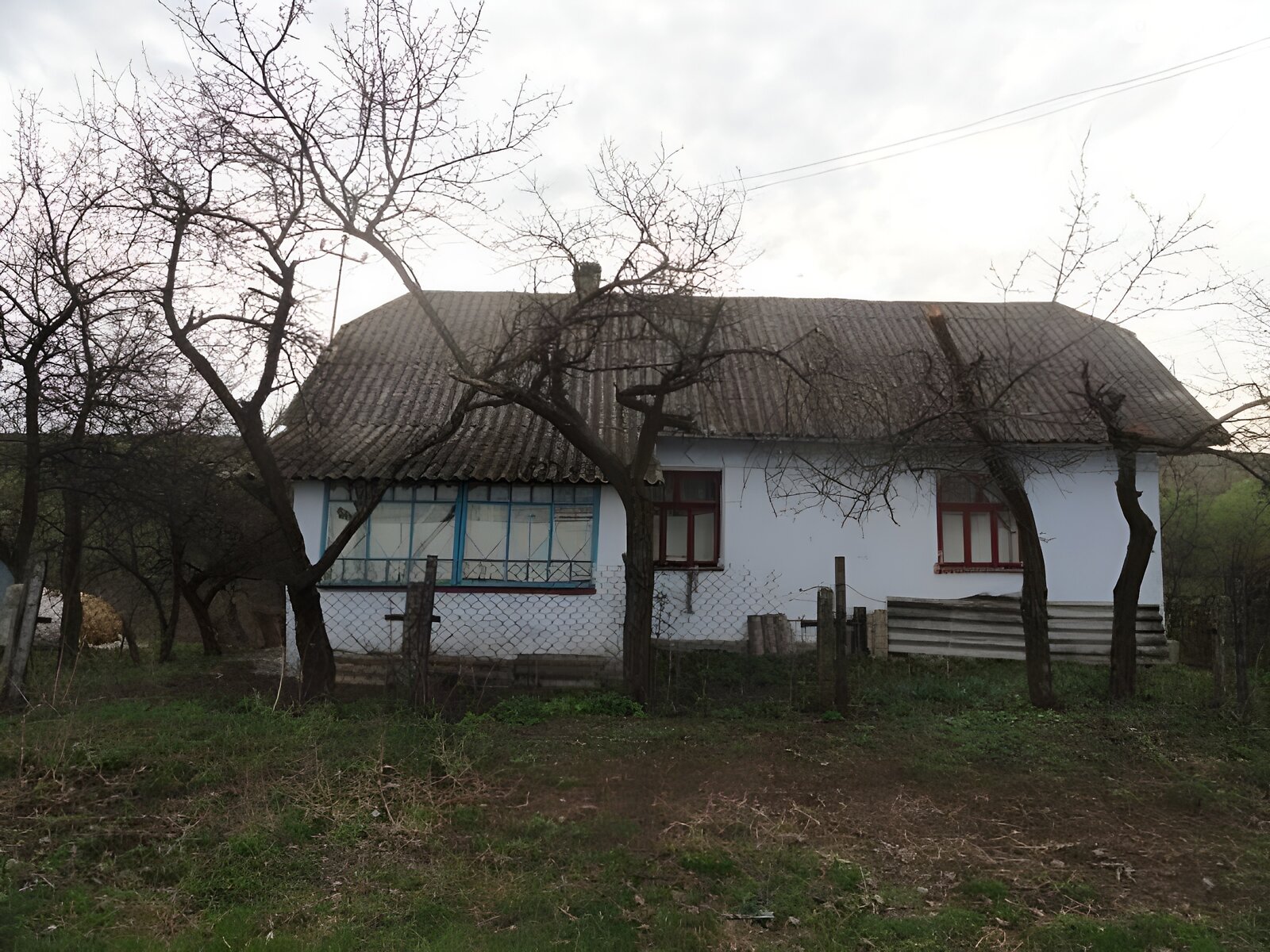 одноэтажный дом, 8.6 кв. м, глинобитный. Продажа в Зарванице фото 1 одноэтажный дом, 8.6 кв. м, глинобитный. Продажа в Зарванице фото 1