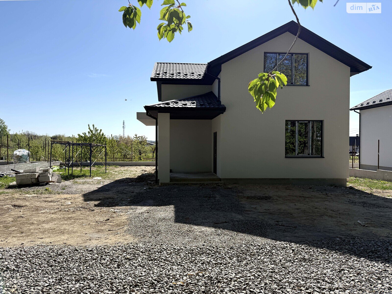 двухэтажный дом с отоплением, 135 кв. м, газобетон. Продажа в Зарванцах фото 1 двухэтажный дом с отоплением, 135 кв. м, газобетон. Продажа в Зарванцах фото 1