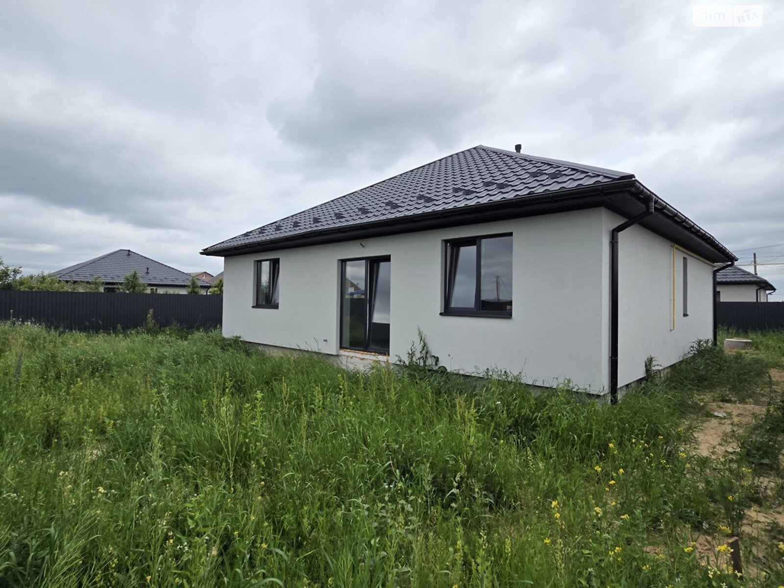 одноповерховий будинок з опаленням, 96 кв. м, піноблок. Продаж у Зарванцях фото 1 одноповерховий будинок з опаленням, 96 кв. м, піноблок. Продаж у Зарванцях фото 1