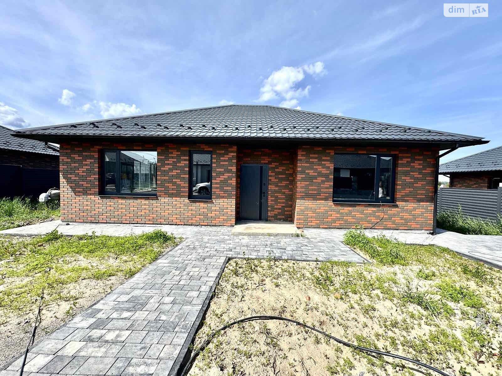 одноповерховий будинок, 97 кв. м, кирпич. Продаж у Зарванцях фото 1 одноповерховий будинок, 97 кв. м, кирпич. Продаж у Зарванцях фото 1