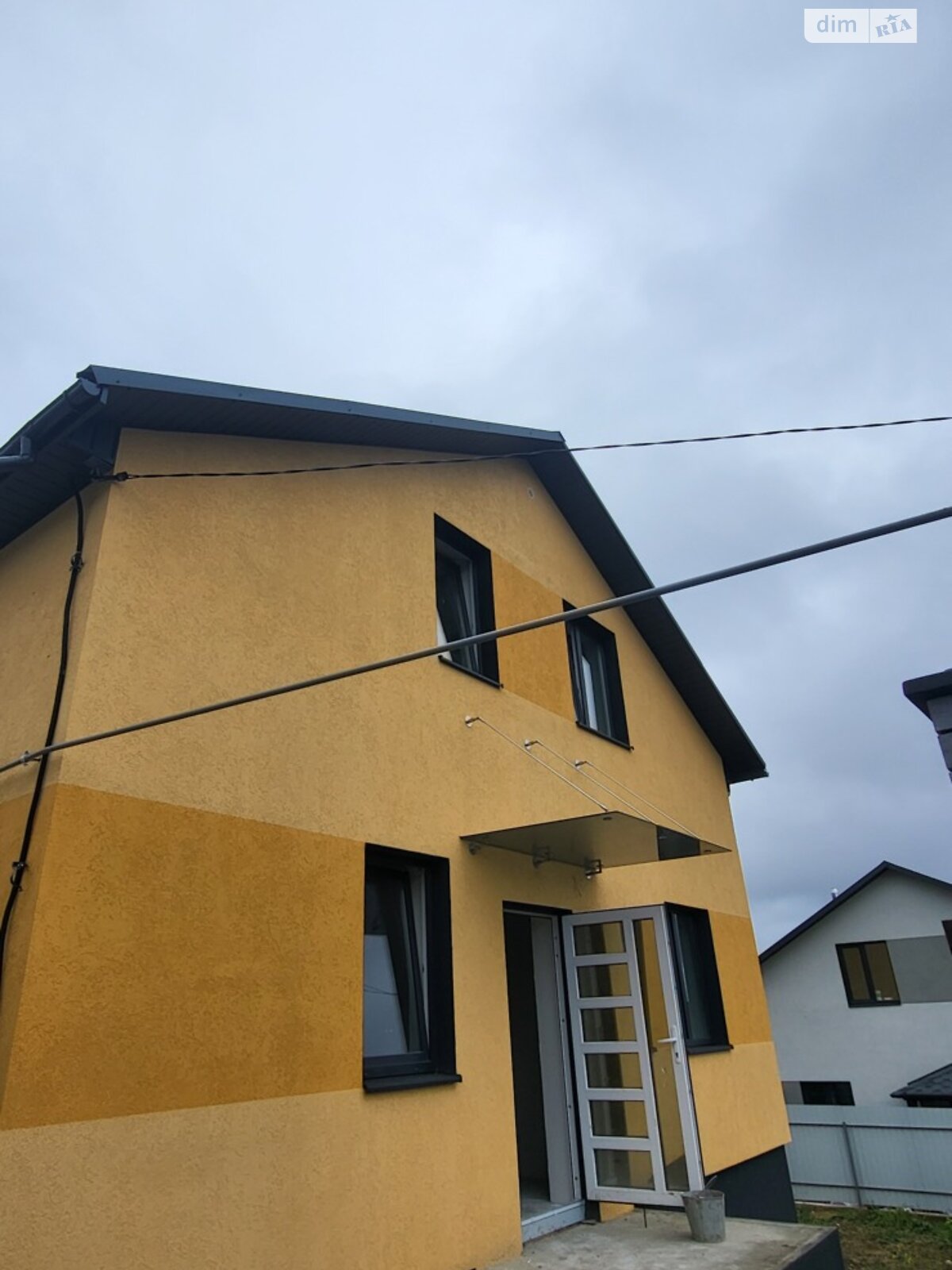 двухэтажный дом, 123 кв. м, кирпич. Продажа в Зарванцах фото 1