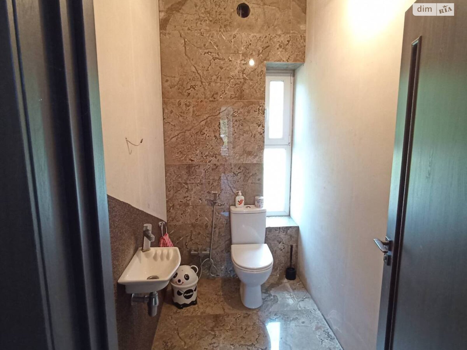двухэтажный дом, 140 кв. м, кирпич. Продажа в Зарванцах фото 1 двухэтажный дом, 140 кв. м, кирпич. Продажа в Зарванцах фото 1