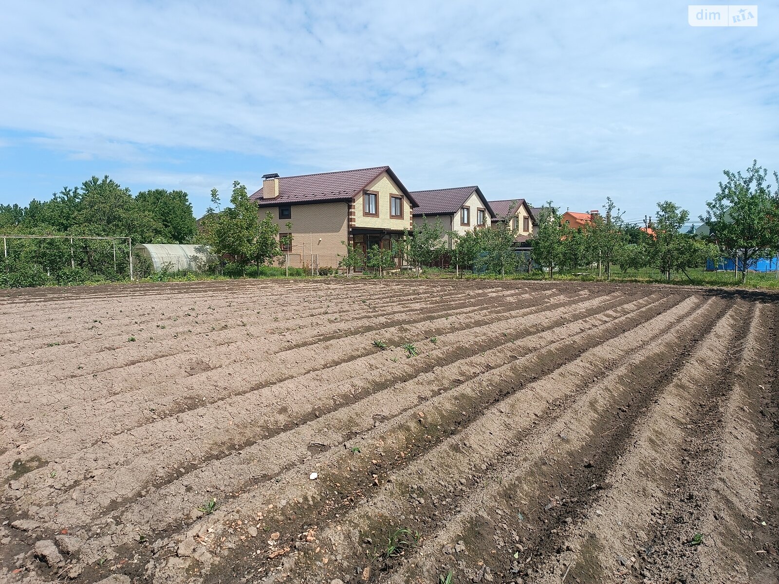 двоповерховий будинок, 275 кв. м, цегла. Продаж у Зарванцях фото 1 двоповерховий будинок, 275 кв. м, цегла. Продаж у Зарванцях фото 1