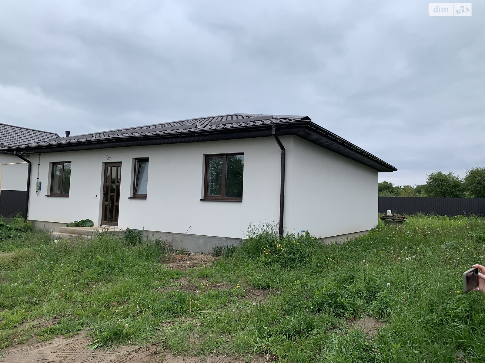 одноэтажный дом с отоплением, 96 кв. м, кирпич. Продажа в Зарванцах фото 1 одноэтажный дом с отоплением, 96 кв. м, кирпич. Продажа в Зарванцах фото 1