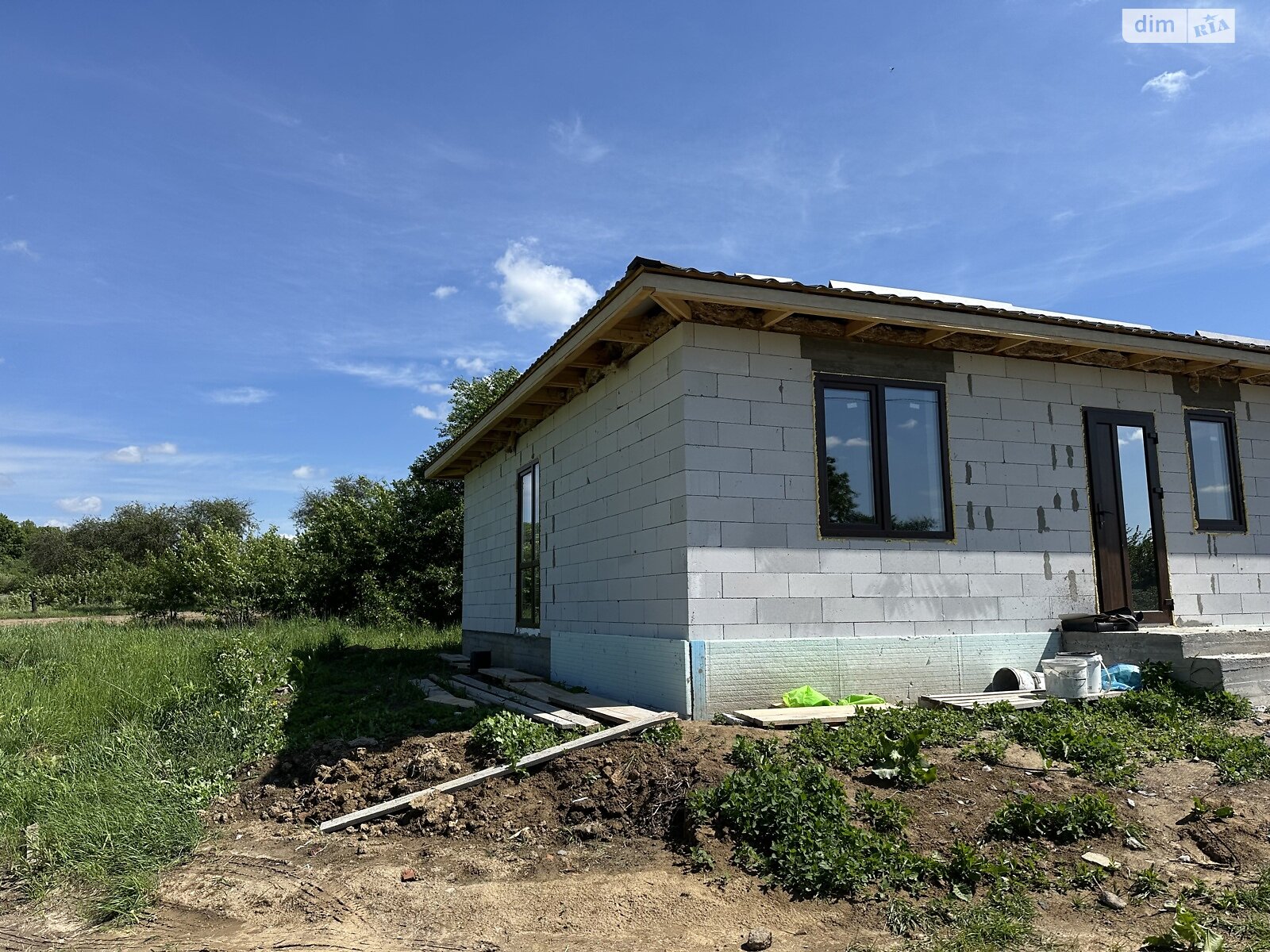 одноэтажный дом, 105 кв. м, кирпич. Продажа в Зарванцах фото 1 одноэтажный дом, 105 кв. м, кирпич. Продажа в Зарванцах фото 1