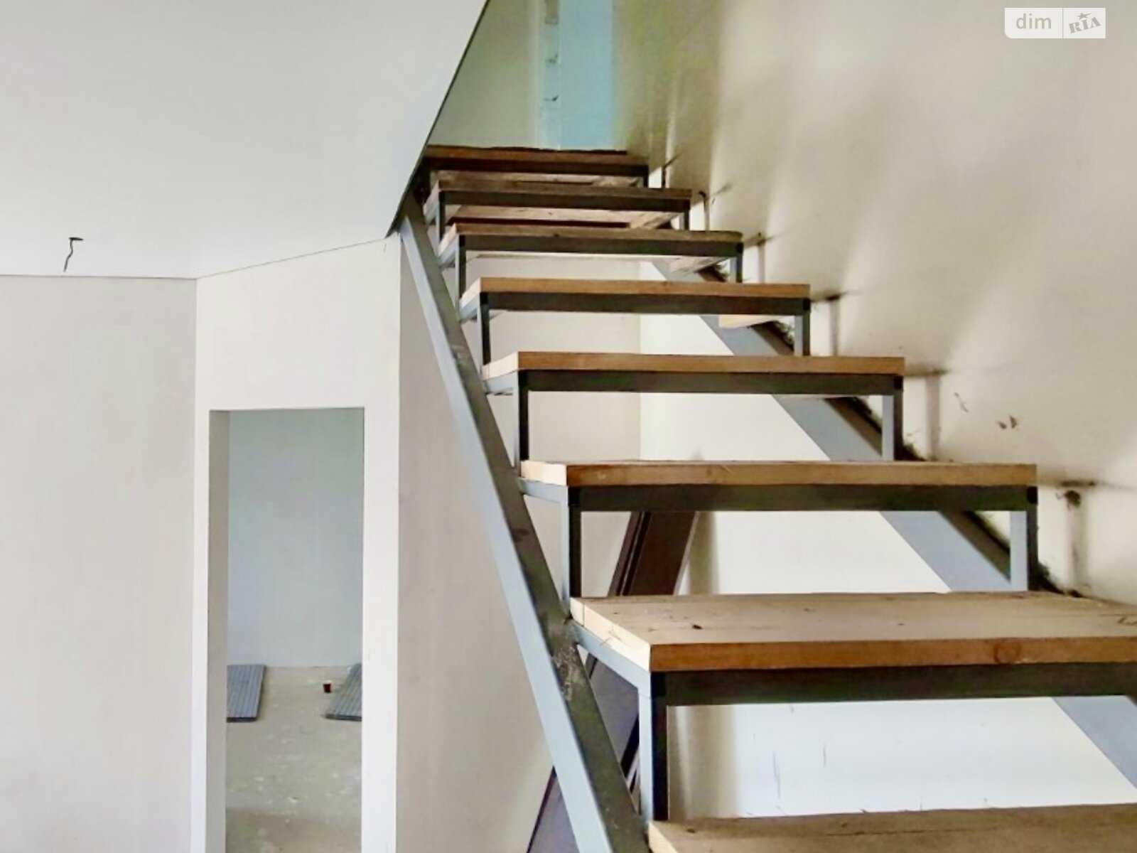 двоповерховий будинок з опаленням, 115 кв. м, газобетон. Продаж у Зарванцях фото 1 двоповерховий будинок з опаленням, 115 кв. м, газобетон. Продаж у Зарванцях фото 1