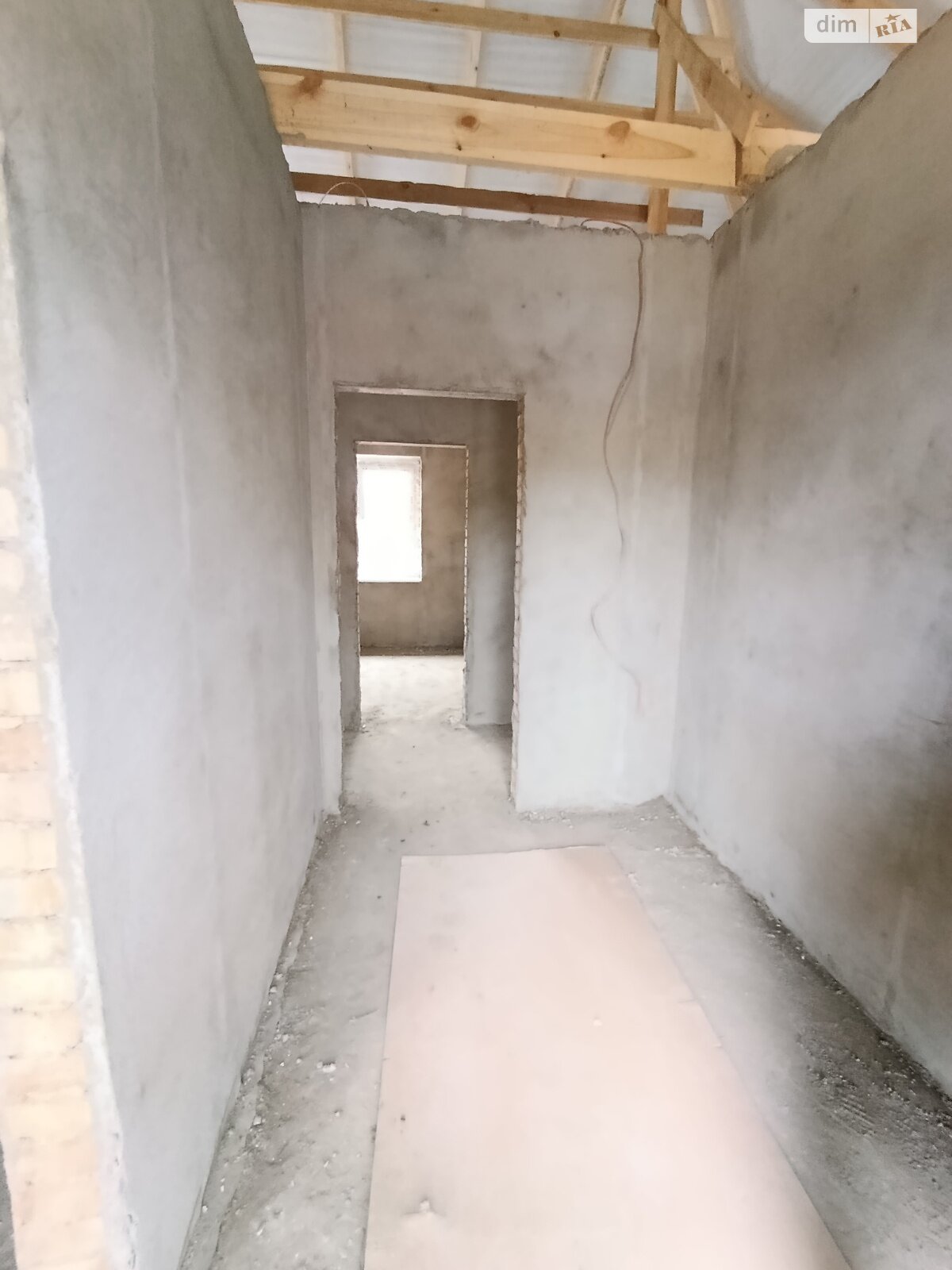 одноповерховий будинок з опаленням, 105 кв. м, кирпич. Продаж у Зарванцях фото 1 одноповерховий будинок з опаленням, 105 кв. м, кирпич. Продаж у Зарванцях фото 1