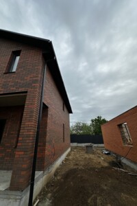 двухэтажный дом, 125 кв. м, кирпич. Продажа в Зарванцах фото 2