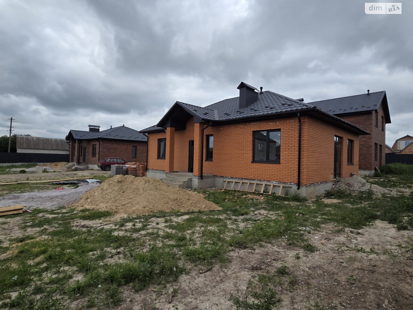 одноэтажный дом, 105 кв. м, кирпич. Продажа в Зарванцах фото 1 одноэтажный дом, 105 кв. м, кирпич. Продажа в Зарванцах фото 1