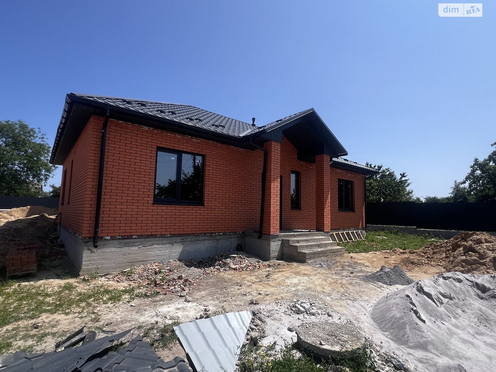 одноповерховий будинок з опаленням, 105 кв. м, цегла. Продаж у Зарванцях фото 1 одноповерховий будинок з опаленням, 105 кв. м, цегла. Продаж у Зарванцях фото 1