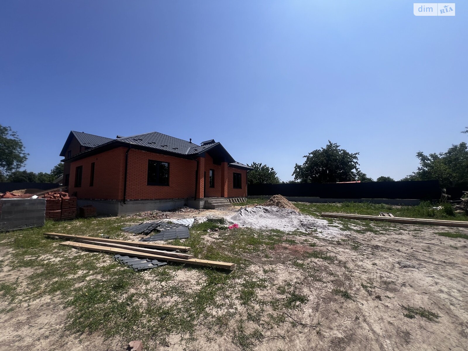 одноповерховий будинок з опаленням, 105 кв. м, цегла. Продаж у Зарванцях фото 1 одноповерховий будинок з опаленням, 105 кв. м, цегла. Продаж у Зарванцях фото 1