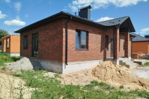 одноэтажный дом, 105 кв. м, кирпич. Продажа в Зарванцах фото 2
