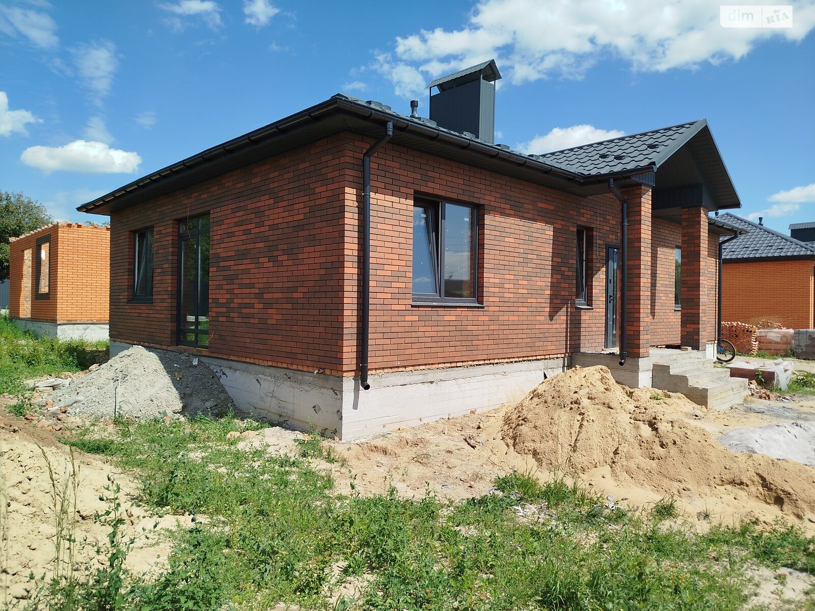 одноэтажный дом, 105 кв. м, кирпич. Продажа в Зарванцах фото 1 одноэтажный дом, 105 кв. м, кирпич. Продажа в Зарванцах фото 1