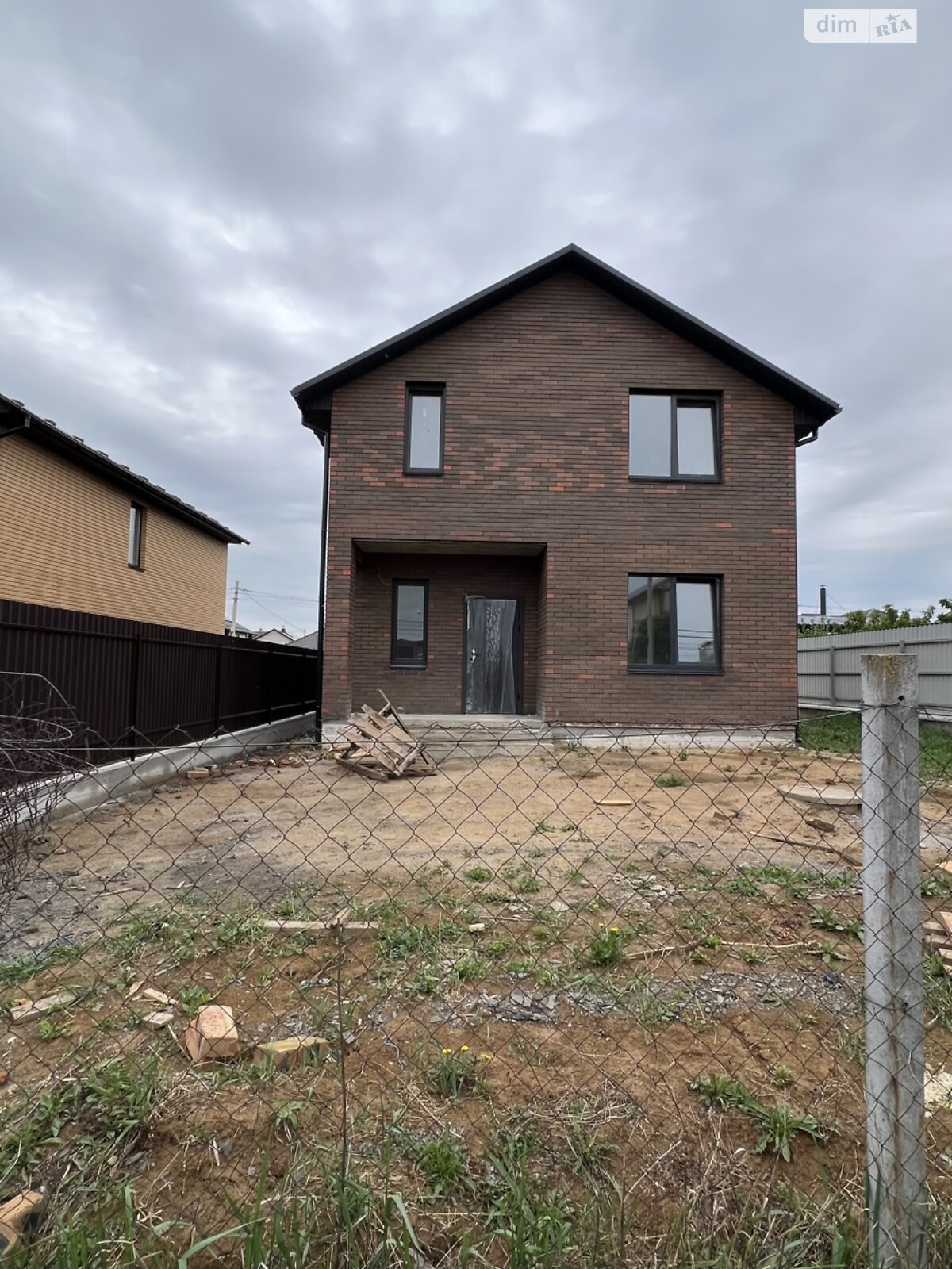 двухэтажный дом, 125 кв. м, кирпич. Продажа в Зарванцах фото 1 двухэтажный дом, 125 кв. м, кирпич. Продажа в Зарванцах фото 1