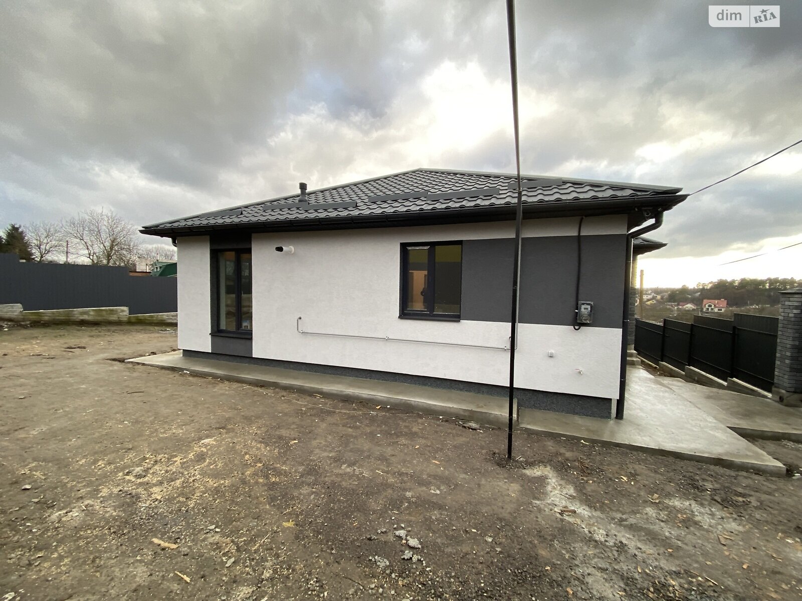 одноэтажный дом, 96 кв. м, кирпич. Продажа в Зарванцах фото 1