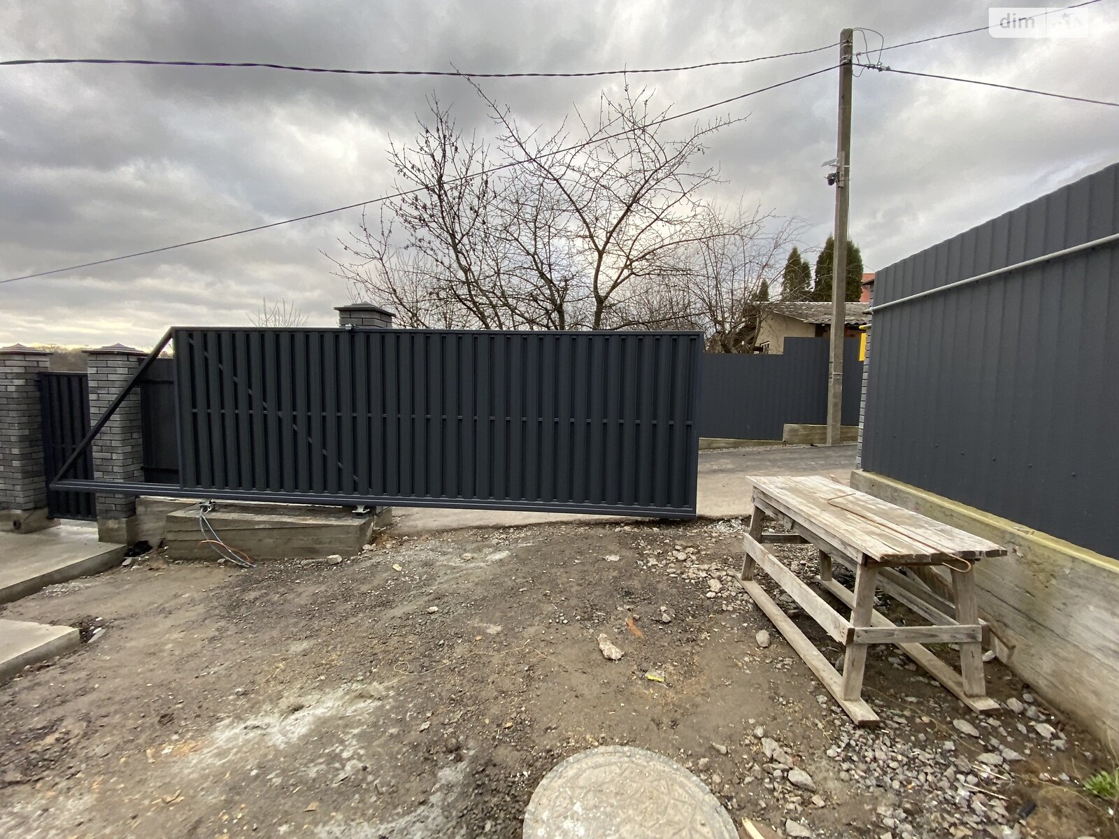 одноэтажный дом, 96 кв. м, кирпич. Продажа в Зарванцах фото 1