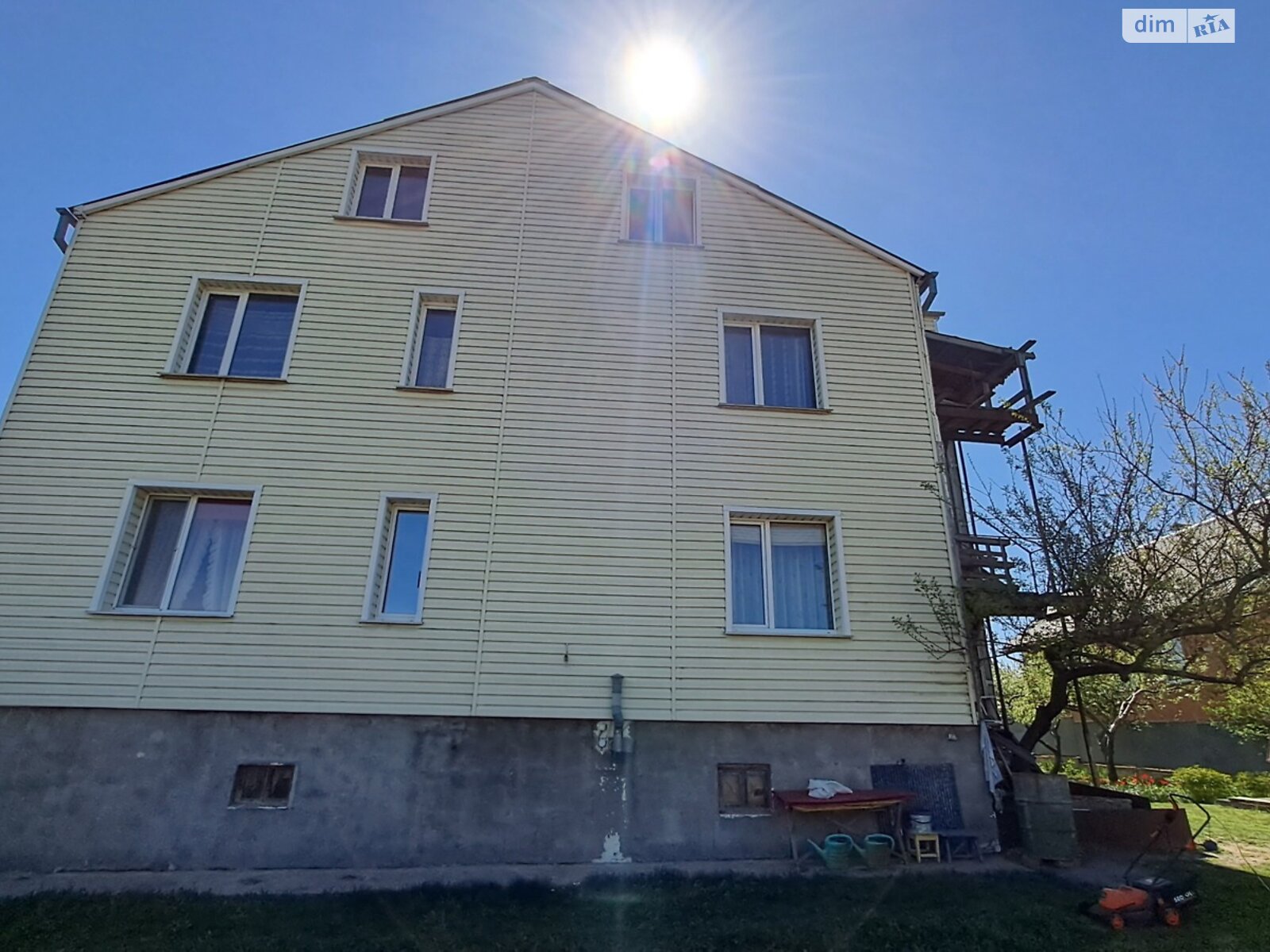 двоповерховий будинок з верандою, 394.5 кв. м, цегла. Продаж у Зарванцях фото 1 двоповерховий будинок з верандою, 394.5 кв. м, цегла. Продаж у Зарванцях фото 1