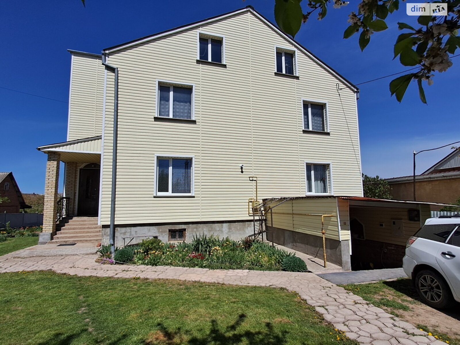 двоповерховий будинок з верандою, 394.5 кв. м, цегла. Продаж у Зарванцях фото 1 двоповерховий будинок з верандою, 394.5 кв. м, цегла. Продаж у Зарванцях фото 1