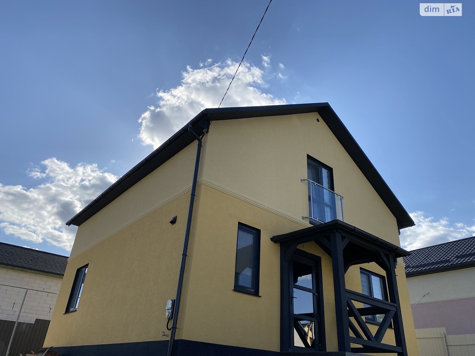 двухэтажный дом с мебелью, 110 кв. м, газобетон. Продажа в Зарванцах фото 1 двухэтажный дом с мебелью, 110 кв. м, газобетон. Продажа в Зарванцах фото 1