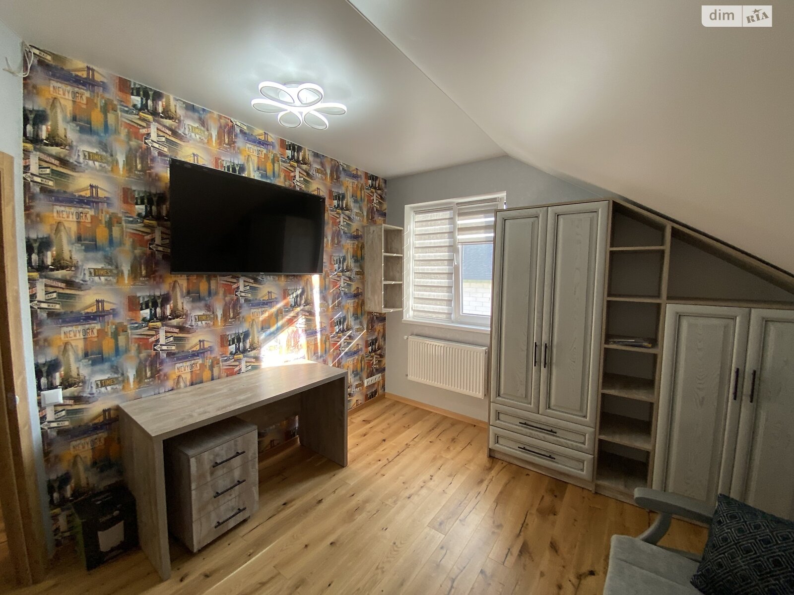 двухэтажный дом с мебелью, 110 кв. м, газобетон. Продажа в Зарванцах фото 1 двухэтажный дом с мебелью, 110 кв. м, газобетон. Продажа в Зарванцах фото 1
