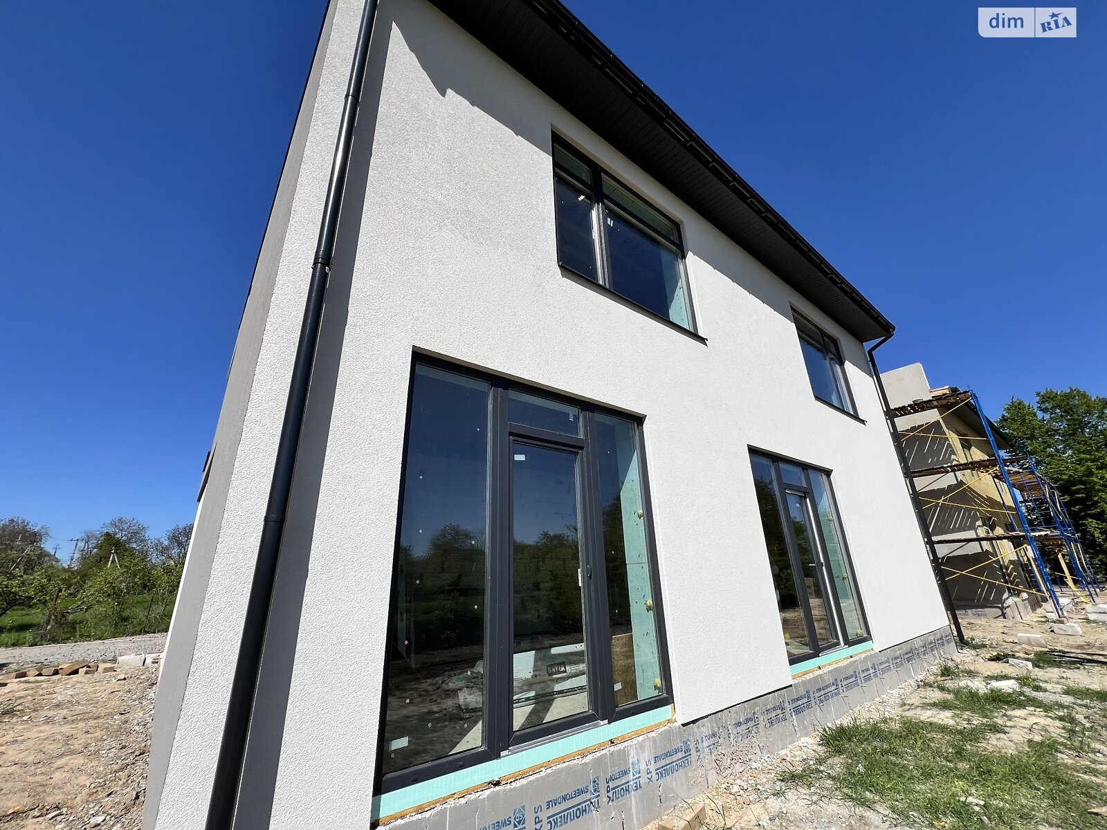 двоповерховий будинок з гаражем, 180 кв. м, цегла. Продаж у Зарванцях фото 1 двоповерховий будинок з гаражем, 180 кв. м, цегла. Продаж у Зарванцях фото 1
