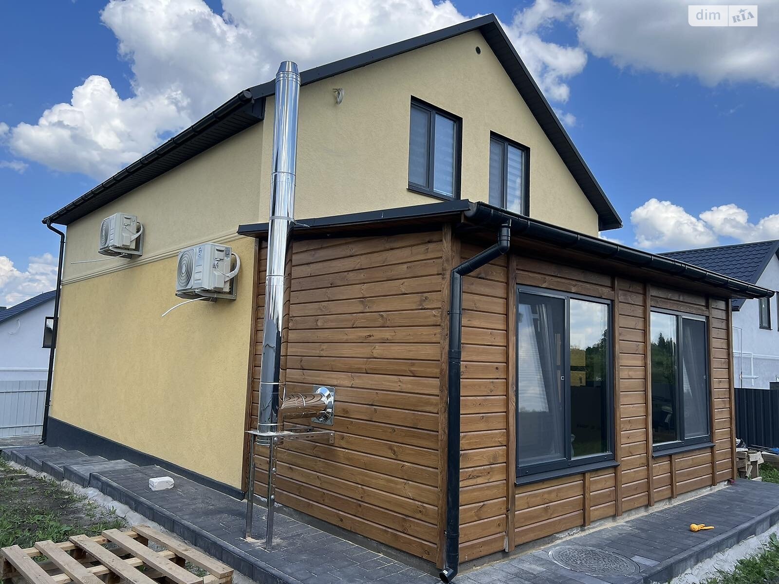 двухэтажный дом с мебелью, 110 кв. м, газобетон. Продажа в Зарванцах фото 1 двухэтажный дом с мебелью, 110 кв. м, газобетон. Продажа в Зарванцах фото 1