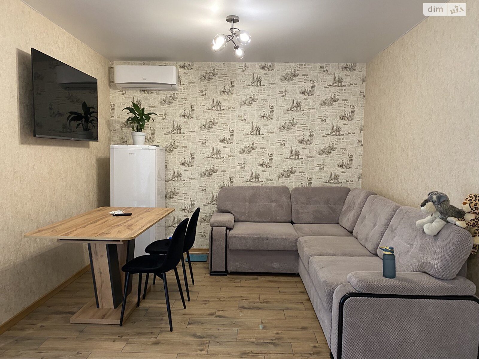 двухэтажный дом с мебелью, 110 кв. м, газобетон. Продажа в Зарванцах фото 1 двухэтажный дом с мебелью, 110 кв. м, газобетон. Продажа в Зарванцах фото 1
