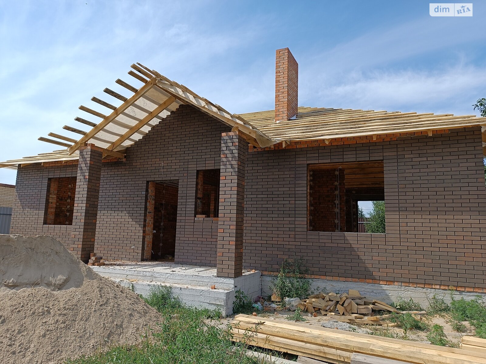 одноэтажный дом, 100 кв. м, кирпич. Продажа в Зарванцах фото 1 одноэтажный дом, 100 кв. м, кирпич. Продажа в Зарванцах фото 1