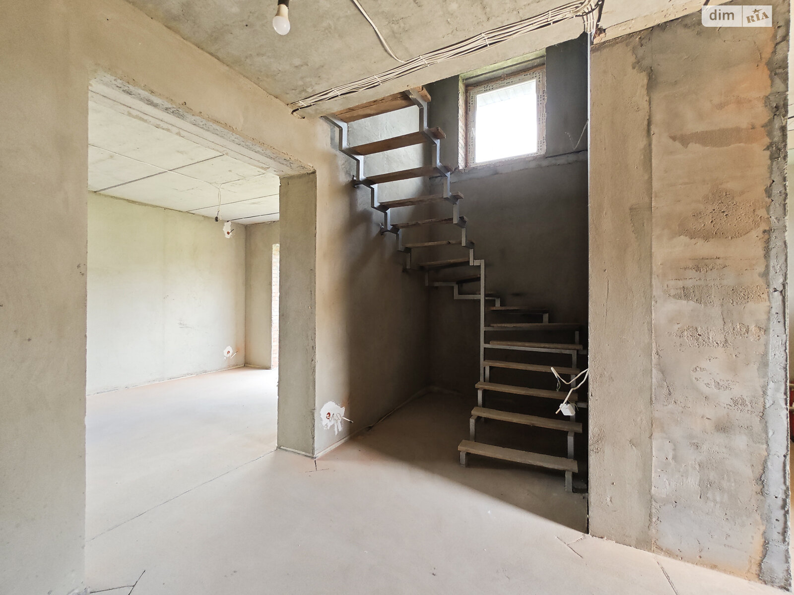 двухэтажный дом с балконом, 134.8 кв. м, кирпич. Продажа в Зарванцах фото 1 двухэтажный дом с балконом, 134.8 кв. м, кирпич. Продажа в Зарванцах фото 1