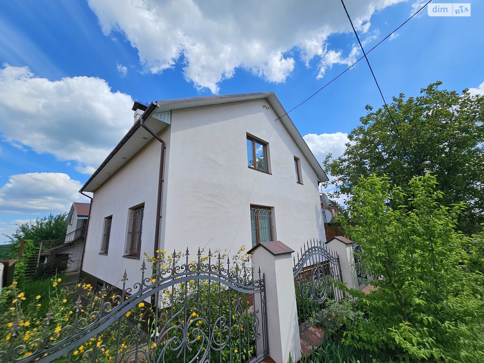 триповерховий будинок з верандою, 236 кв. м, кирпич. Продаж у Зарванцях фото 1