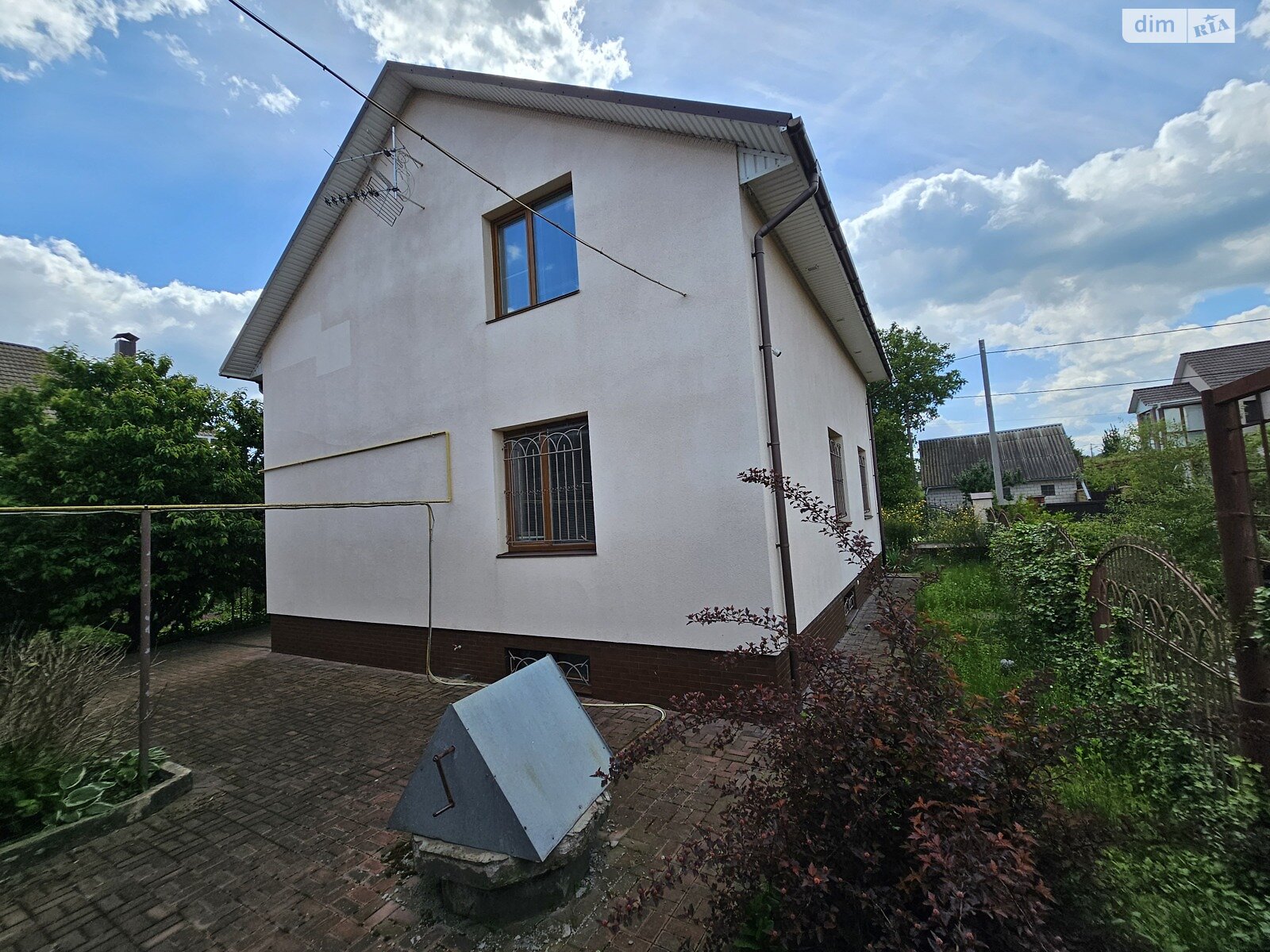 триповерховий будинок з верандою, 236 кв. м, кирпич. Продаж у Зарванцях фото 1 триповерховий будинок з верандою, 236 кв. м, кирпич. Продаж у Зарванцях фото 1