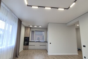 одноэтажный дом с ремонтом, 100 кв. м, кирпич. Продажа в Зарванцах фото 2 одноэтажный дом с ремонтом, 100 кв. м, кирпич. Продажа в Зарванцах фото 2