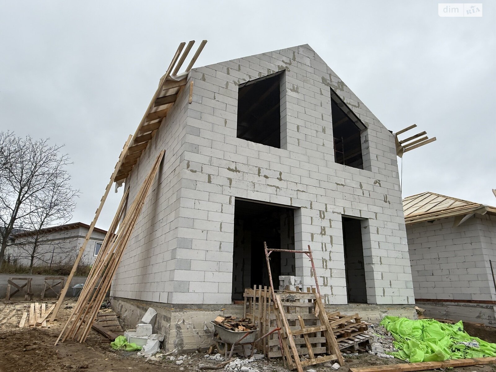 двухэтажный дом, 90 кв. м, газобетон. Продажа в Зарванцах фото 1 двухэтажный дом, 90 кв. м, газобетон. Продажа в Зарванцах фото 1