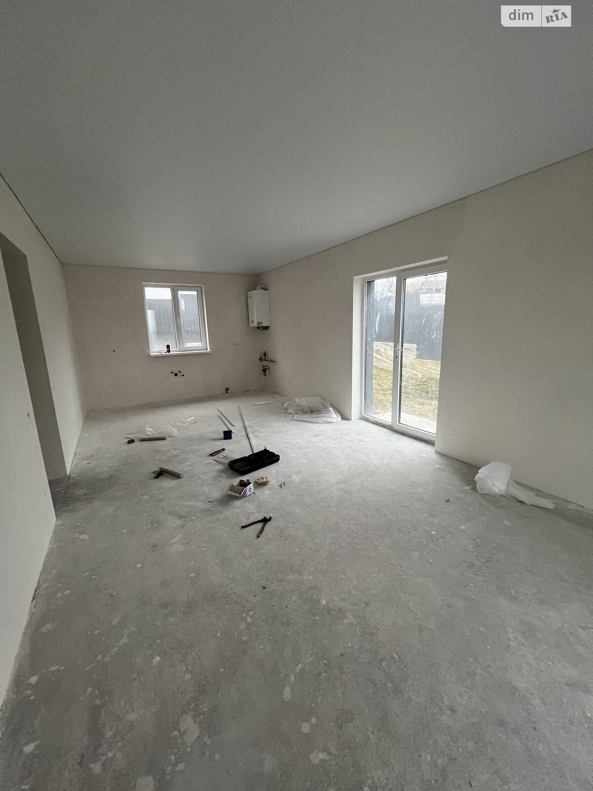 двухэтажный дом с отоплением, 120 кв. м, кирпич. Продажа в Зарванцах фото 1