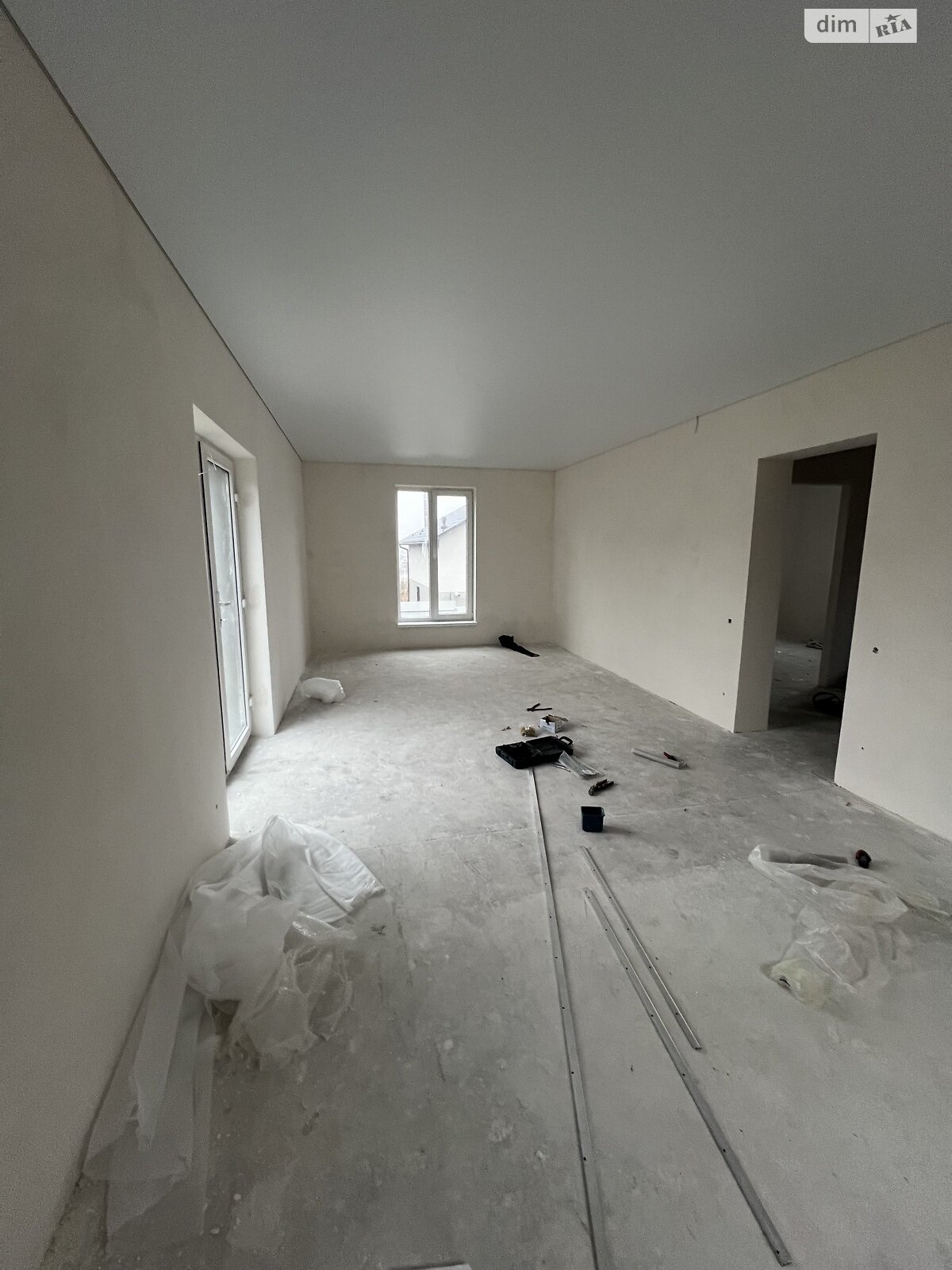 двухэтажный дом с отоплением, 120 кв. м, кирпич. Продажа в Зарванцах фото 1