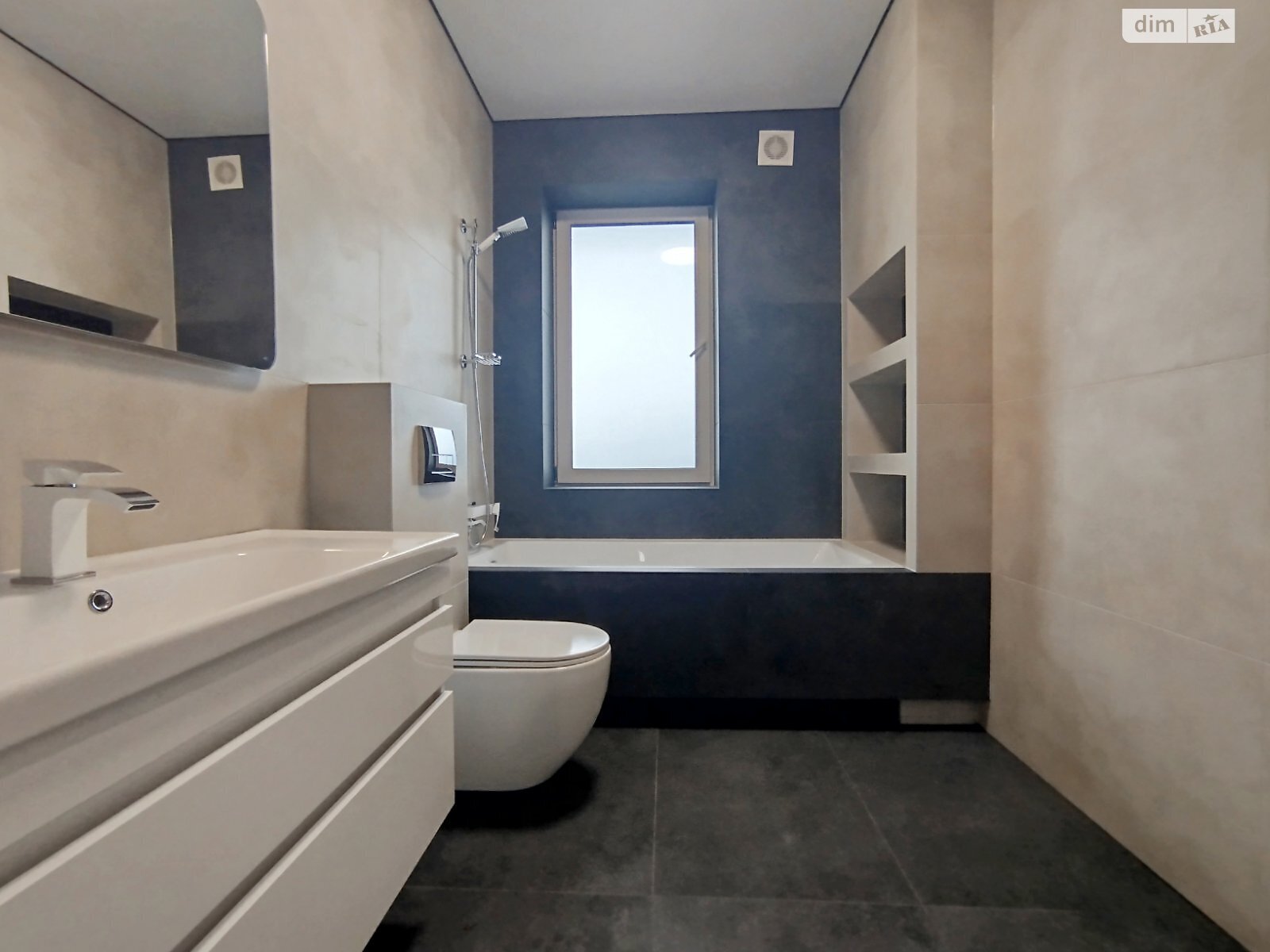 одноэтажный дом с верандой, 105 кв. м, кирпич. Продажа в Зарванцах фото 1 одноэтажный дом с верандой, 105 кв. м, кирпич. Продажа в Зарванцах фото 1