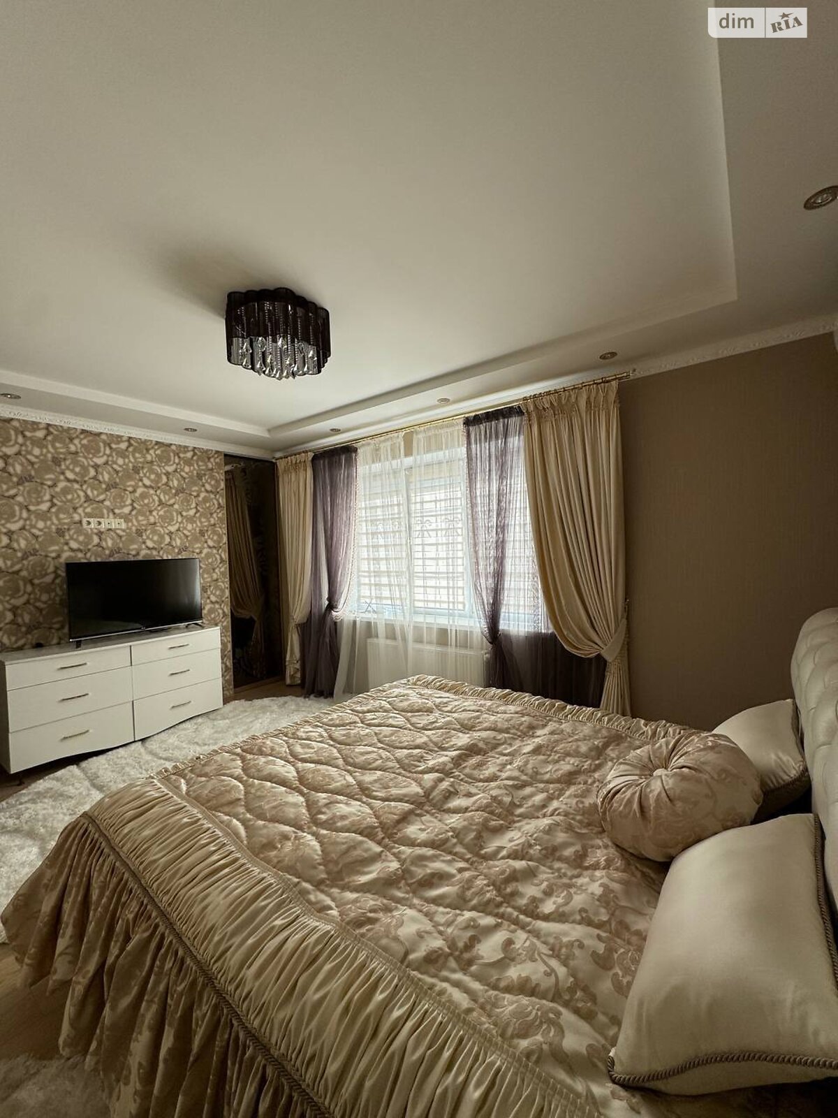 двухэтажный дом беседка, 250 кв. м, кирпич. Продажа в Зарванцах фото 1 двухэтажный дом беседка, 250 кв. м, кирпич. Продажа в Зарванцах фото 1