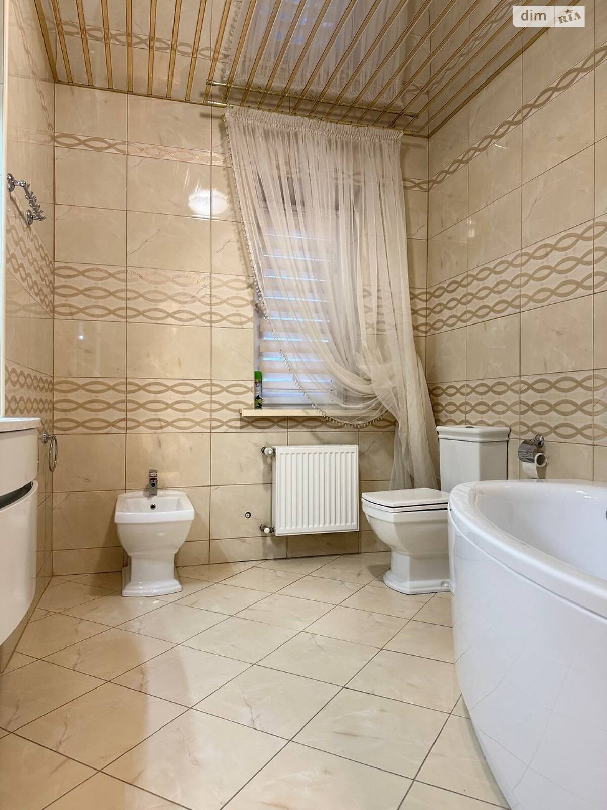 двухэтажный дом беседка, 250 кв. м, кирпич. Продажа в Зарванцах фото 1 двухэтажный дом беседка, 250 кв. м, кирпич. Продажа в Зарванцах фото 1