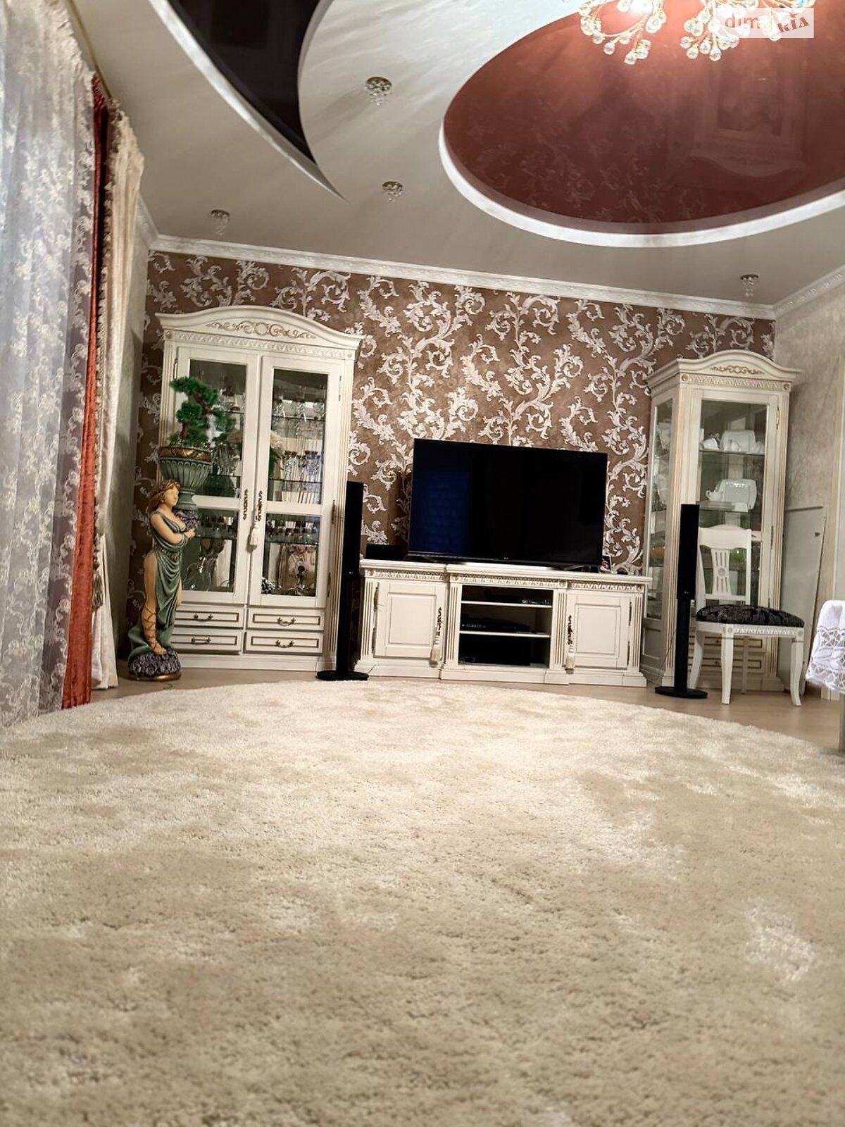 двухэтажный дом беседка, 250 кв. м, кирпич. Продажа в Зарванцах фото 1 двухэтажный дом беседка, 250 кв. м, кирпич. Продажа в Зарванцах фото 1