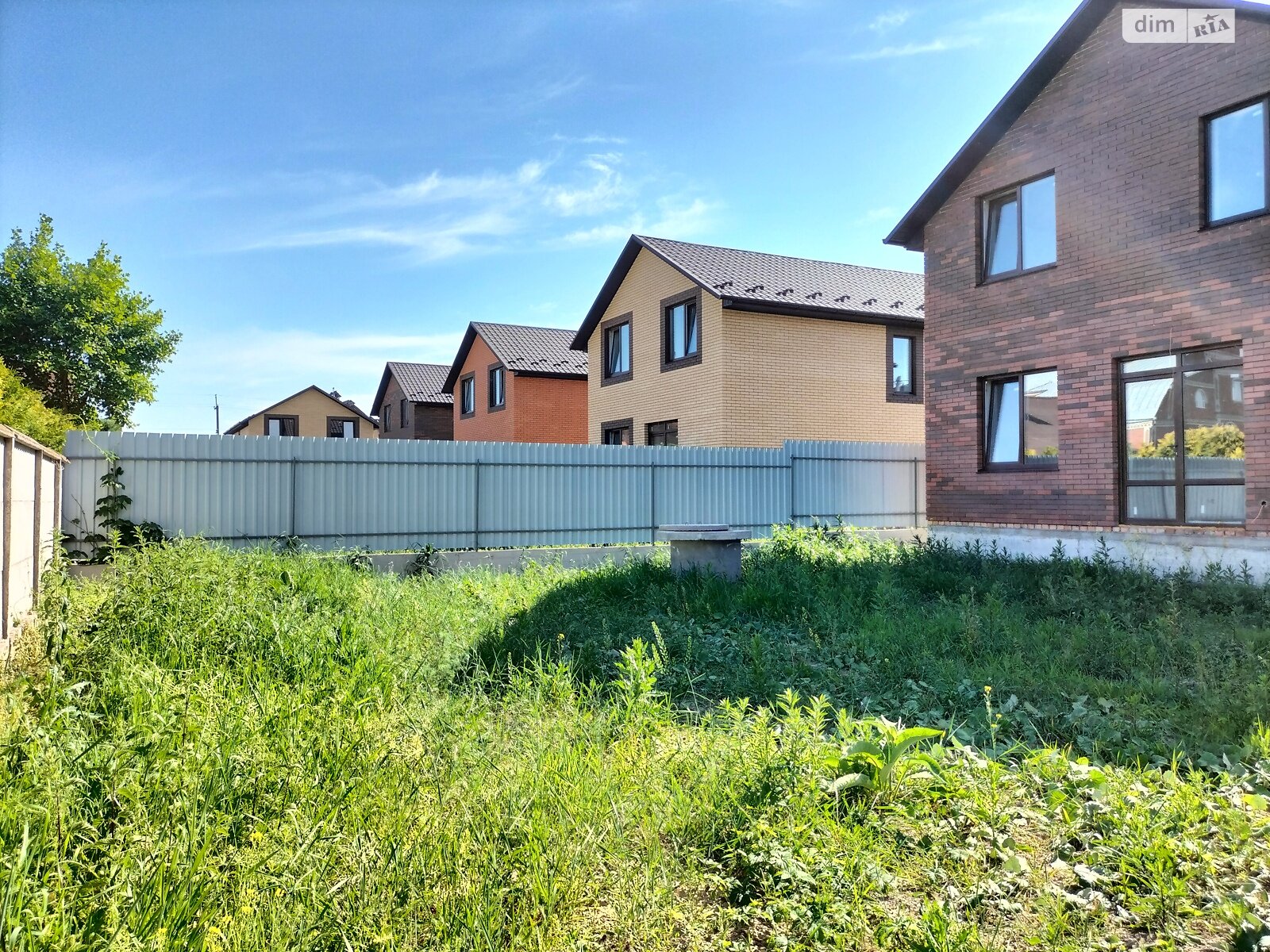 двоповерховий будинок з опаленням, 125 кв. м, цегла. Продаж у Зарванцях фото 1 двоповерховий будинок з опаленням, 125 кв. м, цегла. Продаж у Зарванцях фото 1