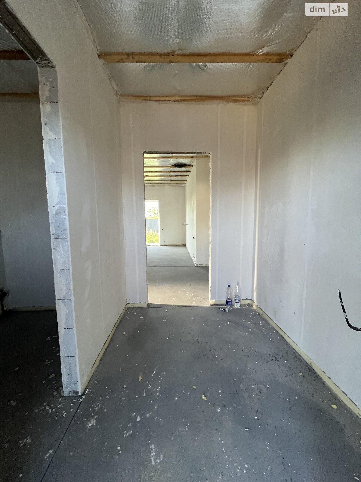 одноэтажный дом, 100 кв. м, кирпич. Продажа в Зарванцах фото 1