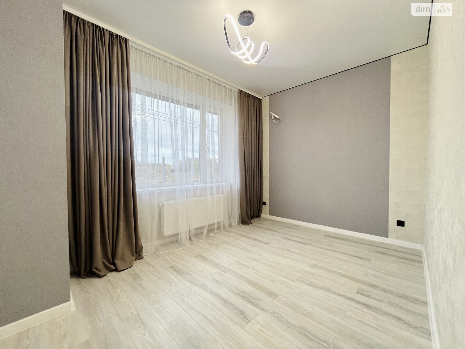 одноэтажный дом с ремонтом, 94 кв. м, кирпич. Продажа в Зарванцах фото 1 одноэтажный дом с ремонтом, 94 кв. м, кирпич. Продажа в Зарванцах фото 1