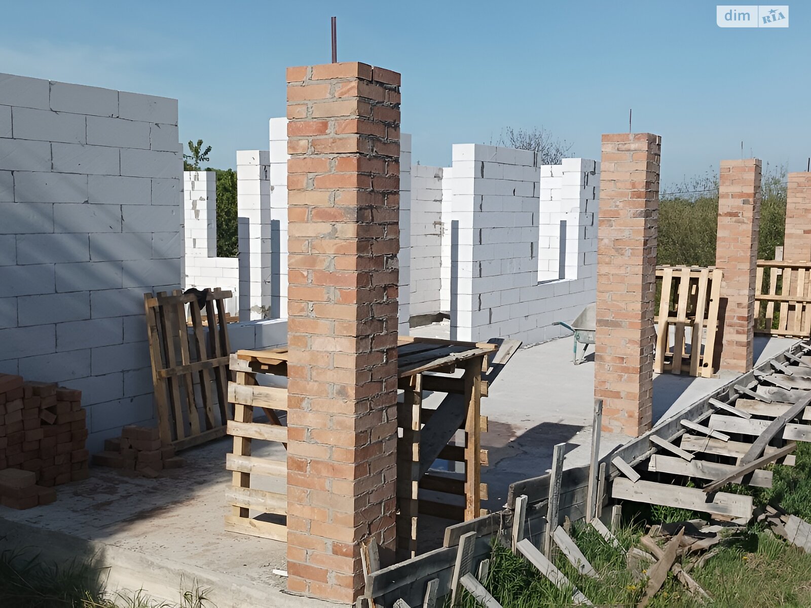 одноэтажный дом, 170 кв. м, газобетон. Продажа в Зарванцах фото 1 одноэтажный дом, 170 кв. м, газобетон. Продажа в Зарванцах фото 1